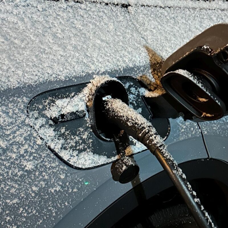 Rhinda EV Charging Port Snow Cover – Compatible with Volkswagen ID.4 - Image 3